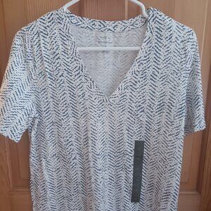 Banana Republic - Brand New With Tags - Malibu Tee - Size Medium